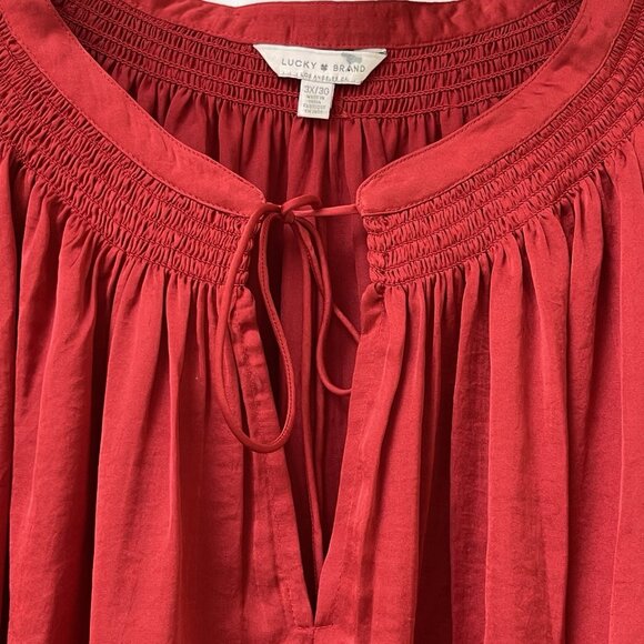 Lucky Brand Womens 3X Plus Blouse Top Red Satin V Neck Long Sleeves Tie Front - Picture 4 of 9